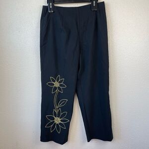 Sheri Martin Black Floral Beaded Cropped Pants Size 10 EUC